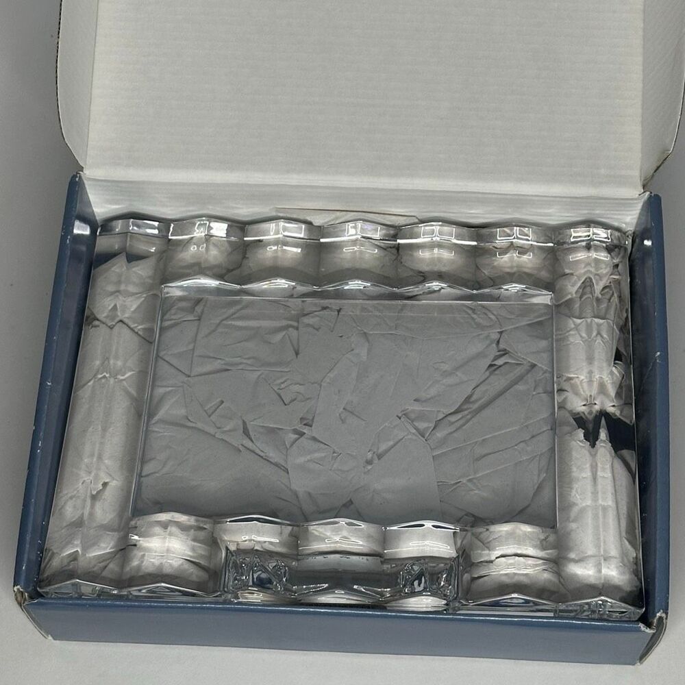 Marquis by Waterford Lead Crystal Picture Frame - Picture 8 of 11